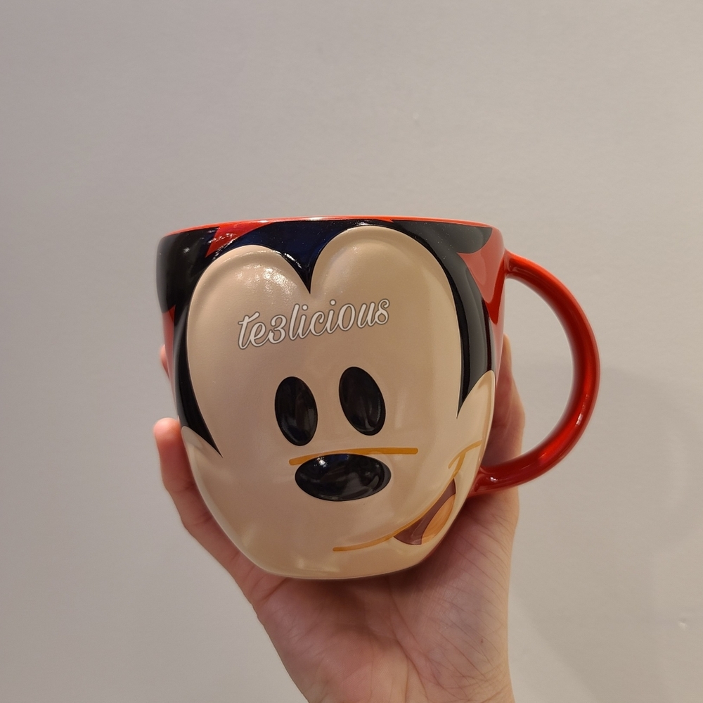 DISNEY PARKS MOUSEWARES 3D MICKEY CERAMIC MUG - Picture 1 of 5